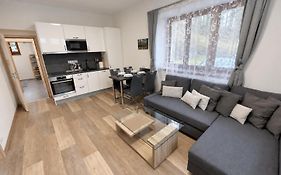 Rocky Apartment